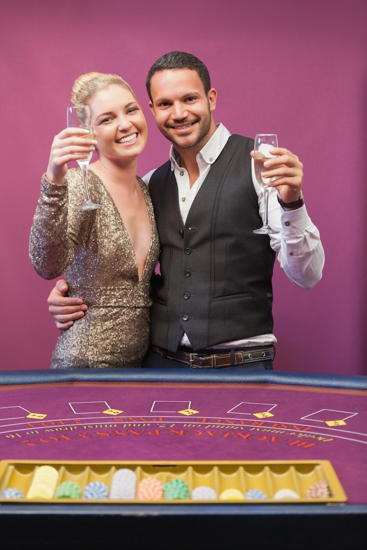 Tim dukungan pelanggan maniaslot siap membantu pemain Baccarat